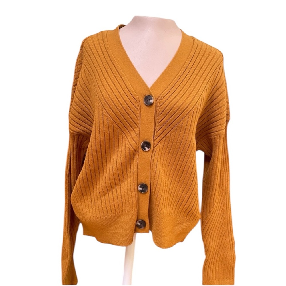 Women's Cyrus V-neck Cardigan Sweater NWT